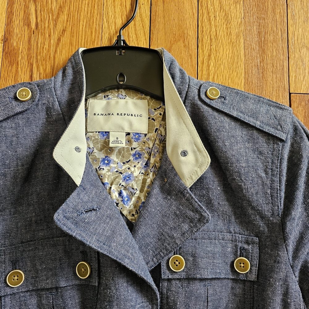 Women's Gray Jacket - Picture 2 of 3